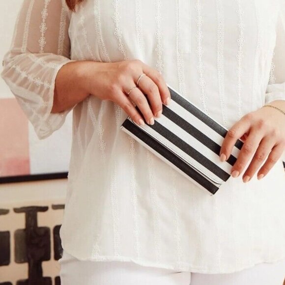 NEW Kut from the Kloth Black & White Striped Vegan Leather Slim Trifold Wallet - Picture 1 of 13